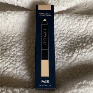 TreStiQue - Conceal, Cover + Correct Crayon